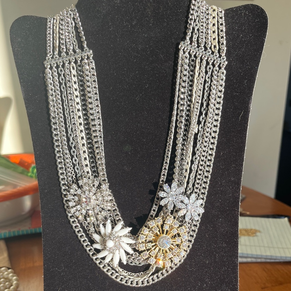 Stunner!! Silver tones & Rhinestones Vintage Multi strand necklace